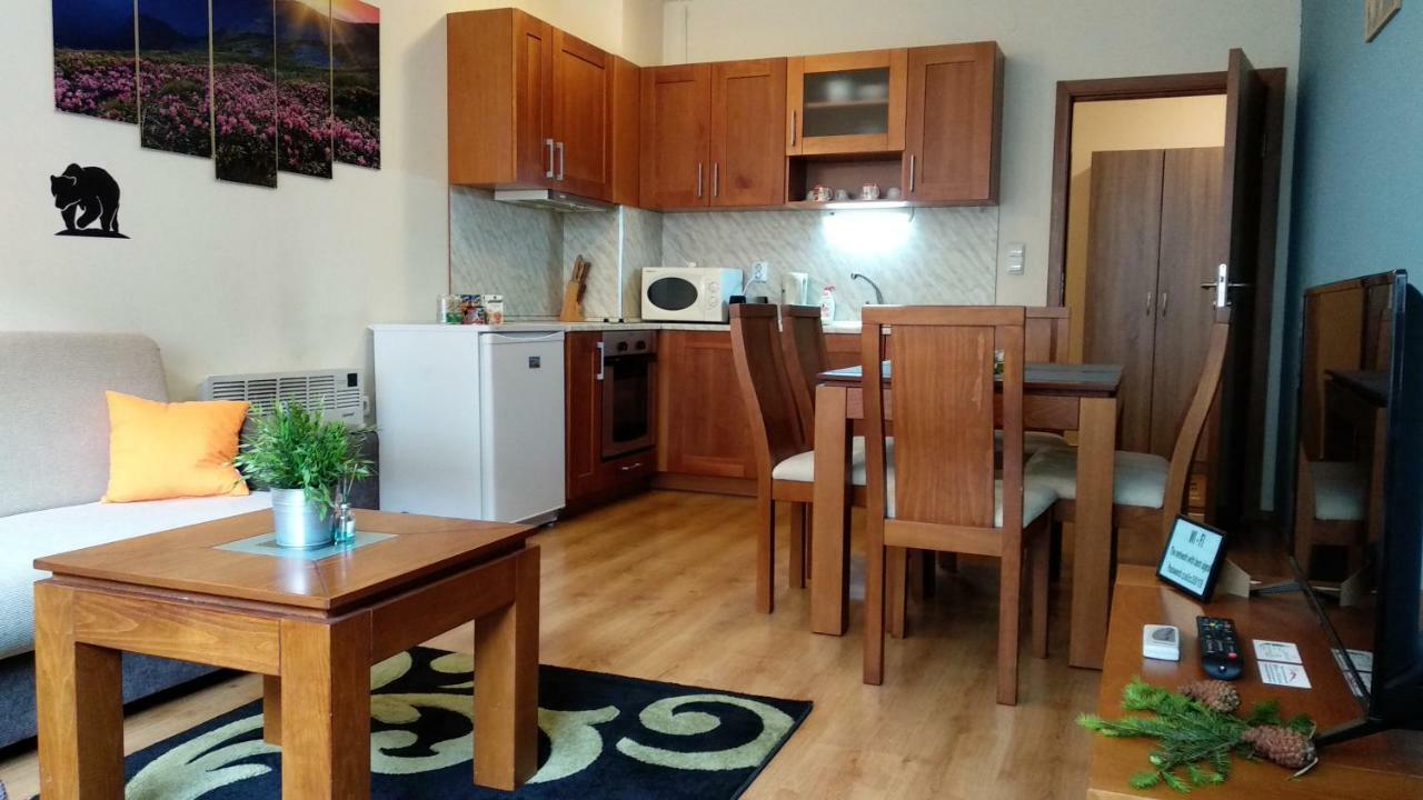 Pine Tree Apartment 3 - B3 بانسكو المظهر الخارجي الصورة